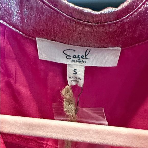 Easel Metallic Pink Button-Down Shirt - Picture 3 of 6